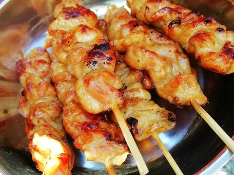 秘伝のタレで♪めちゃ旨ジューシー焼き鳥